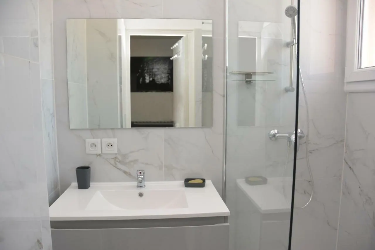 Le Miramar Apartment Vallauris