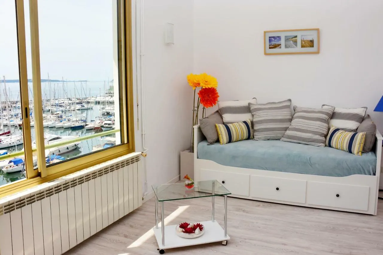 Le Miramar Apartment Vallauris France