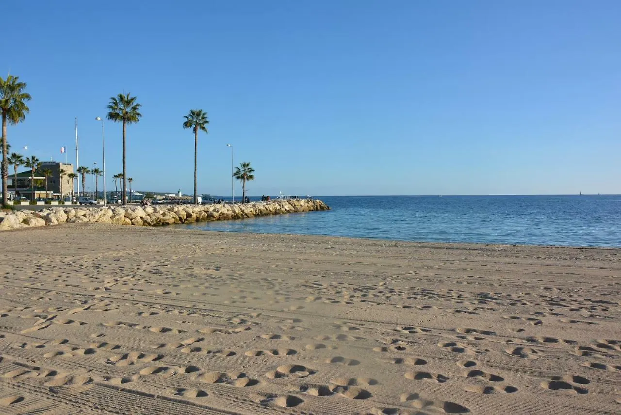 Le Miramar Apartment Vallauris 0*,  France